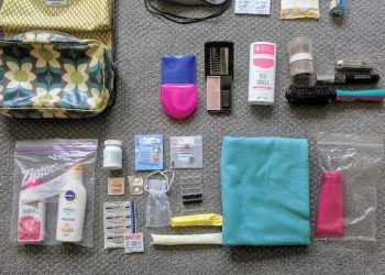 The Ultimate Guide to Personal Care Items for Travelers: From Basics to Specialized Essentials